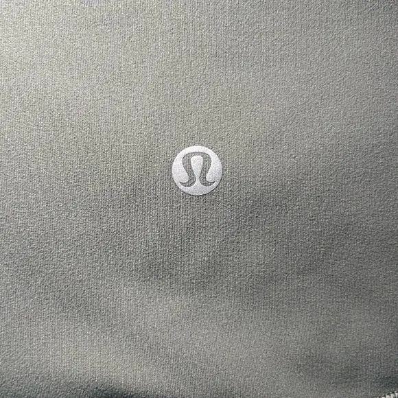 27. Lululemon Align Short *4&quot;- Grey Sage/ Size 8