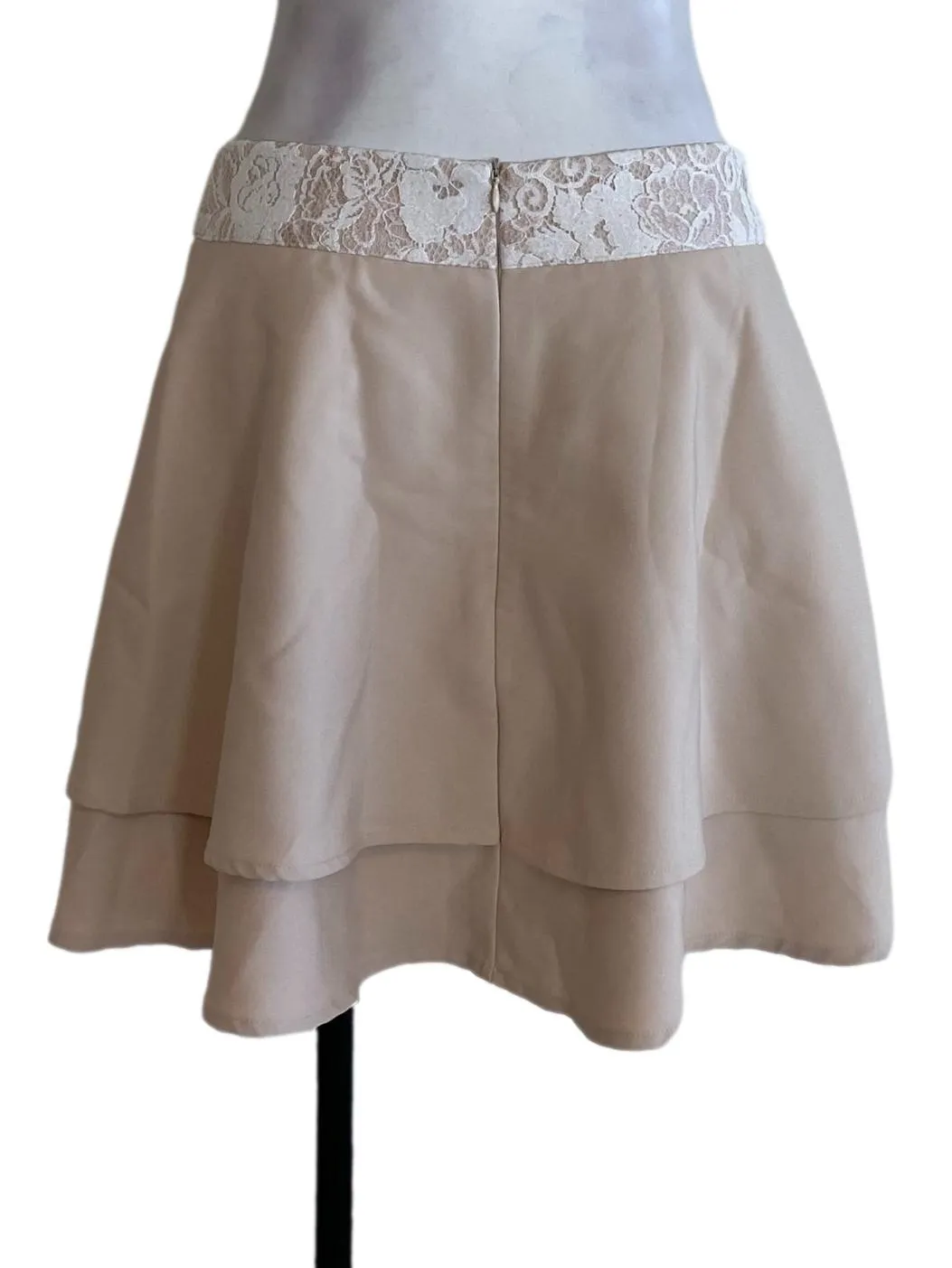 Beige Floral Lace Waist Skorts