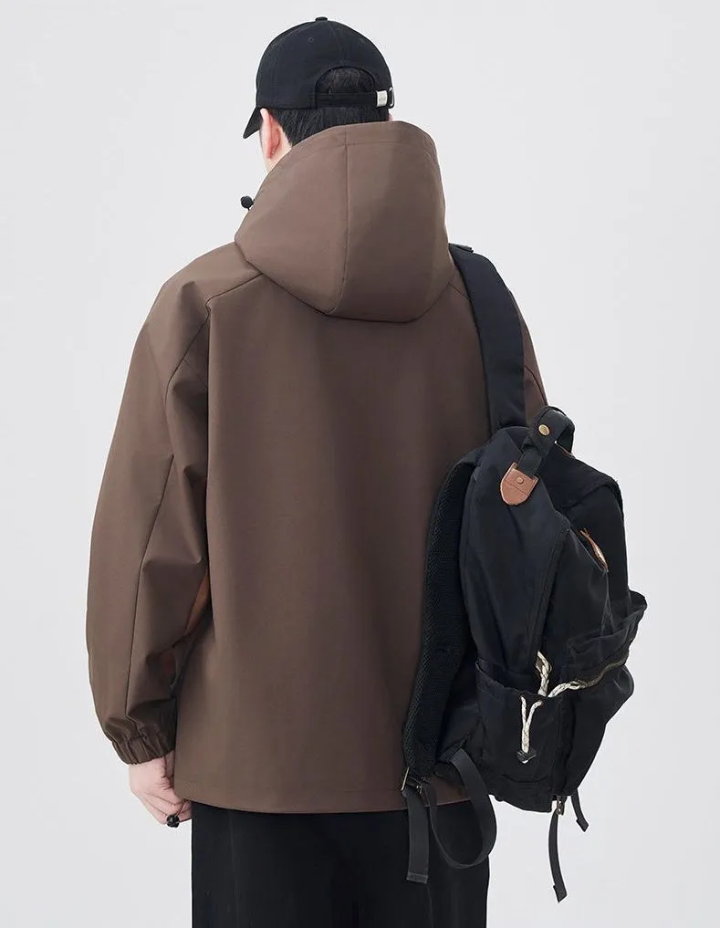 Comfortable and stylish windproof rain jacket in patchwork design