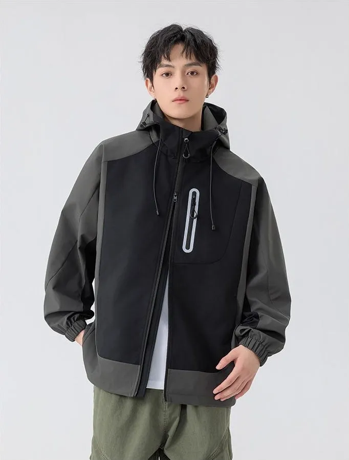 Comfortable and stylish windproof rain jacket in patchwork design