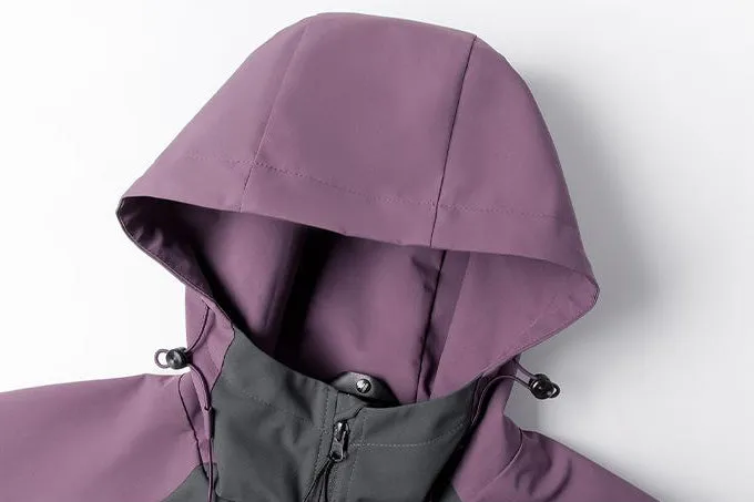 Comfortable and stylish windproof rain jacket in patchwork design