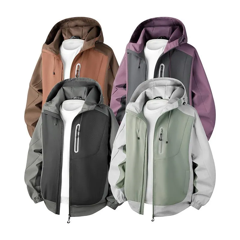Comfortable and stylish windproof rain jacket in patchwork design