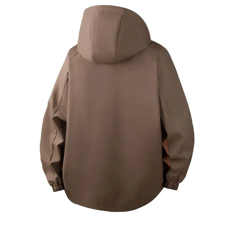 Comfortable and stylish windproof rain jacket in patchwork design