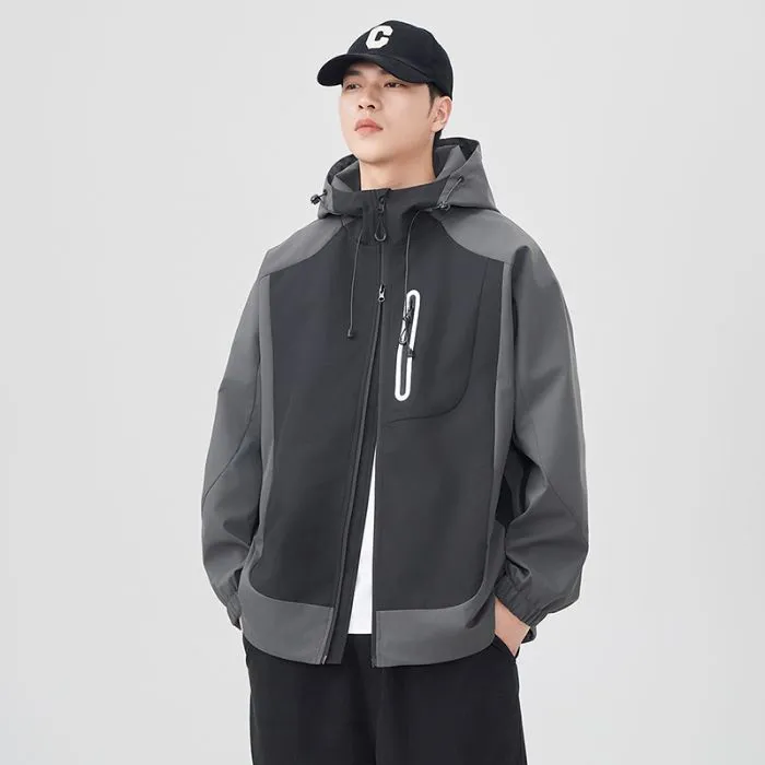 Comfortable and stylish windproof rain jacket in patchwork design