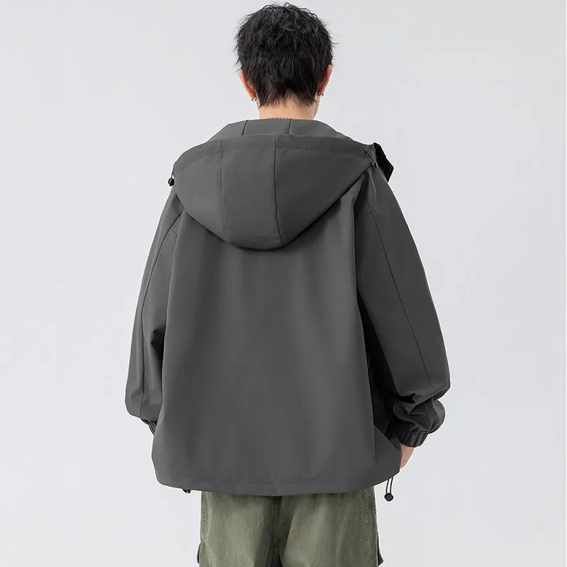Comfortable and stylish windproof rain jacket in patchwork design