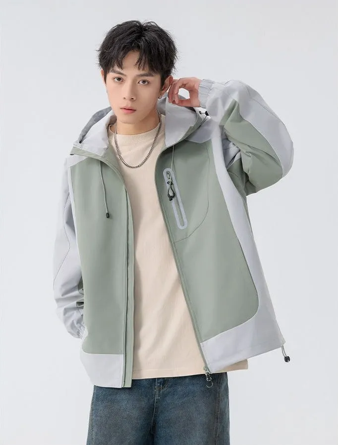 Comfortable and stylish windproof rain jacket in patchwork design