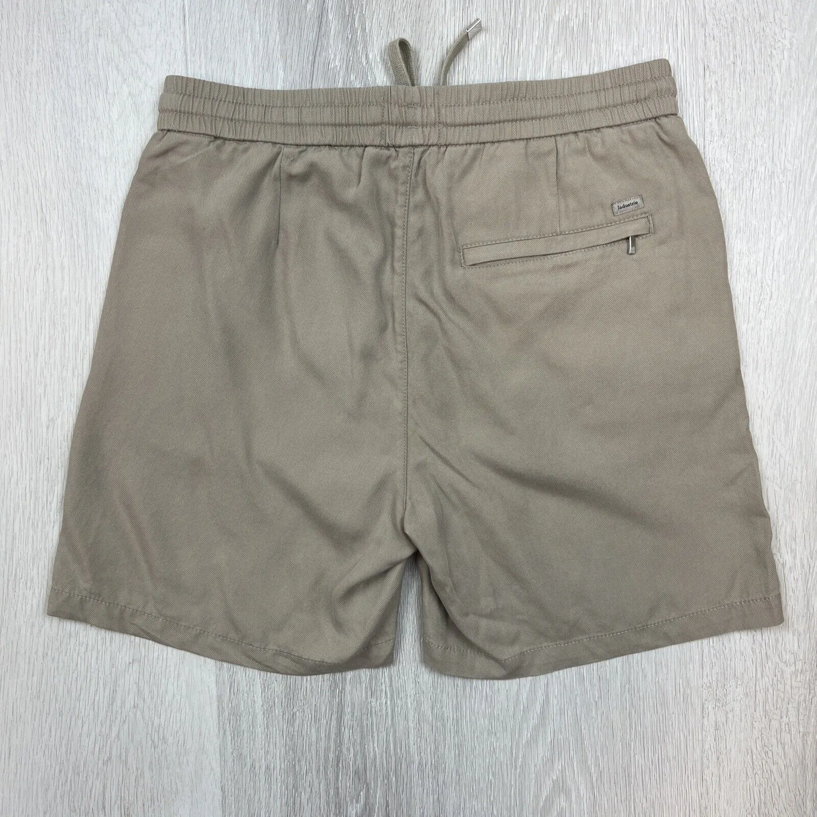 Industrie Mens Beige Shorts Size Small