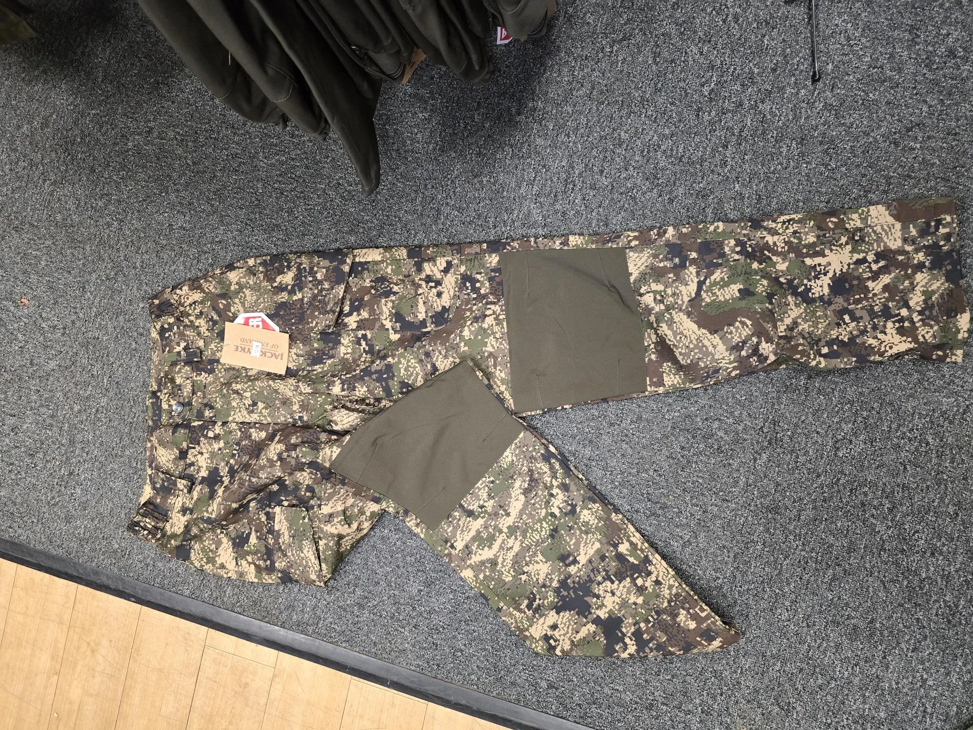 Jack Pyke Softshell windstopper trousers digi camo