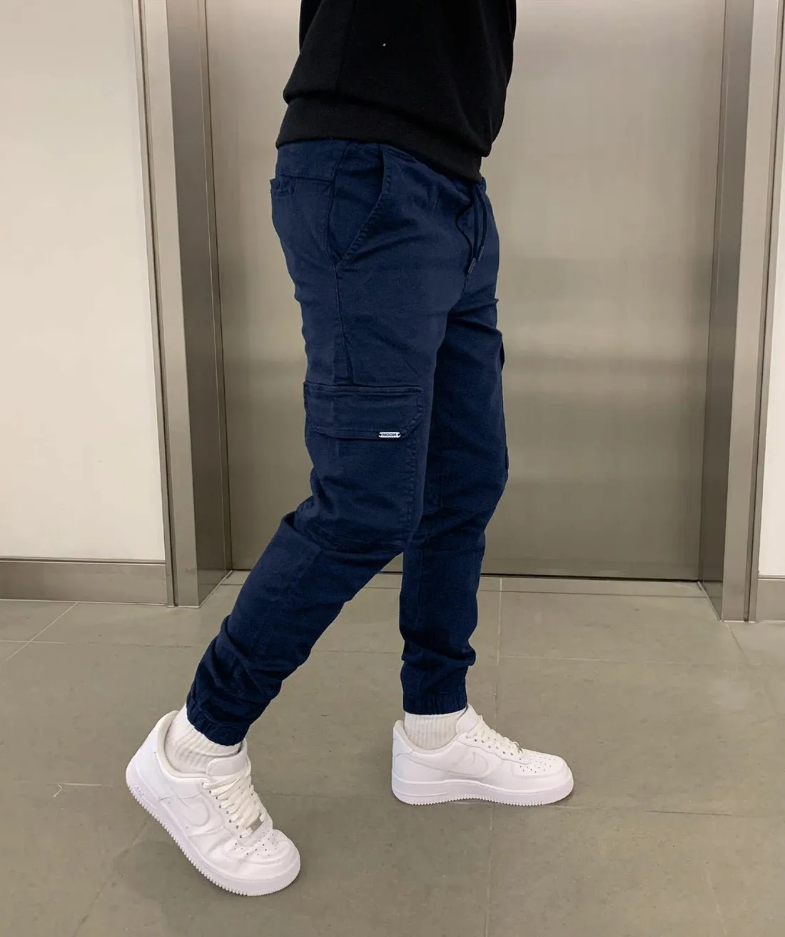 LAURENT | STYLISH AND PRACTICAL CARGO JOGGER