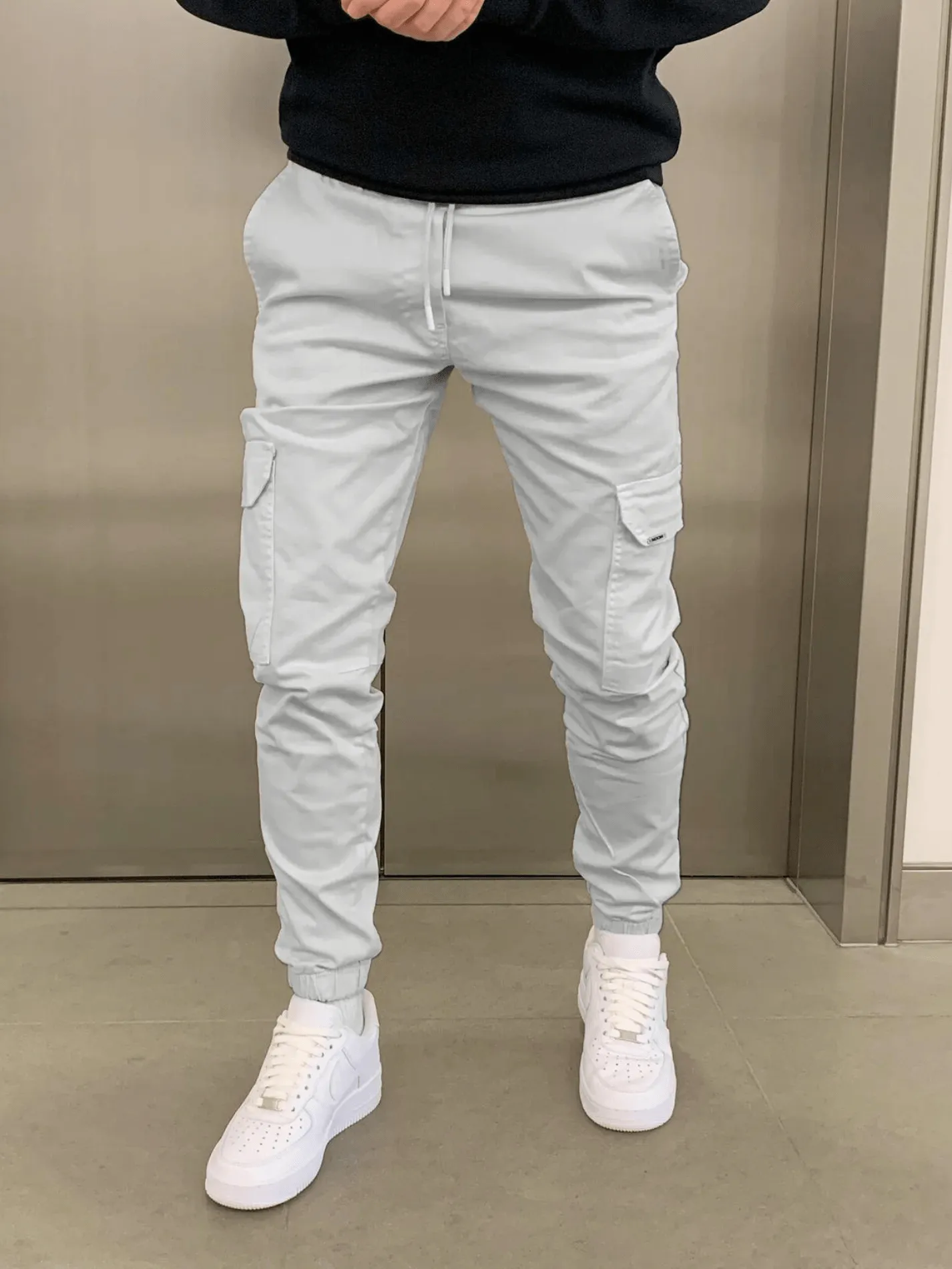 LAURENT | STYLISH AND PRACTICAL CARGO JOGGER