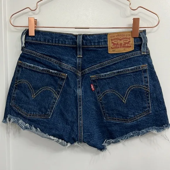 LEVI’S BUTTONFLY 501 JEAN SHORTS