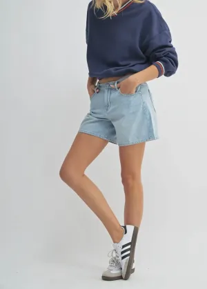Lightweight Short