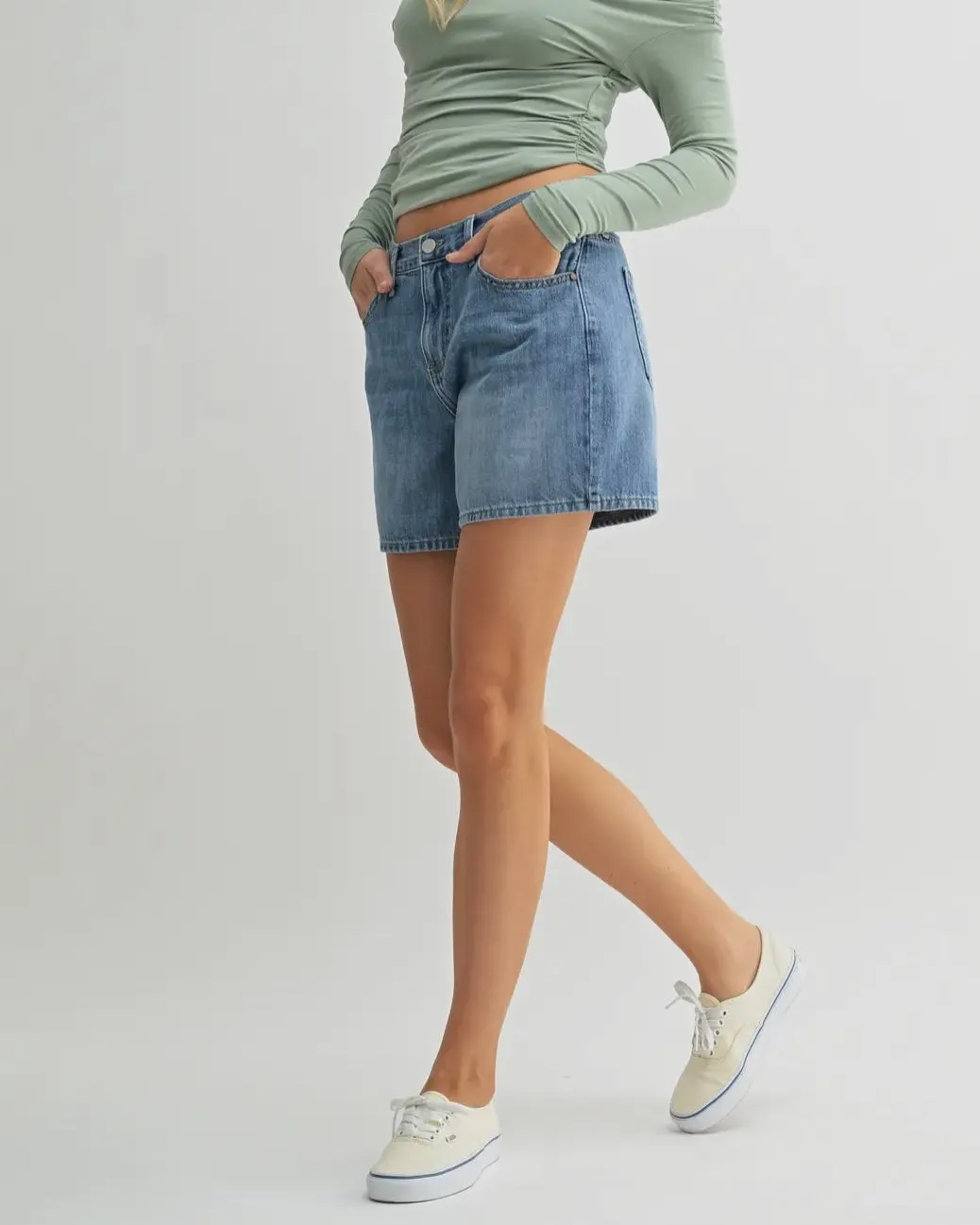 Lightweight Short
