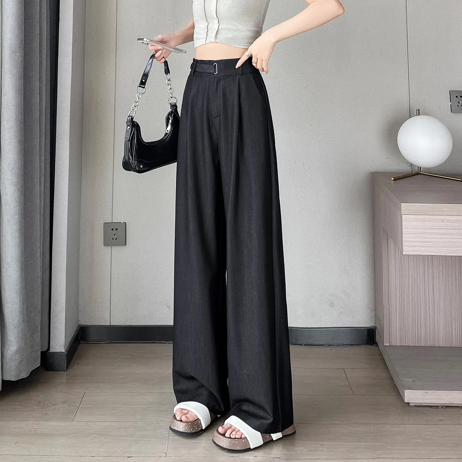 Lightweight Solid Color Straight-Leg Pants with Simple Design for Women