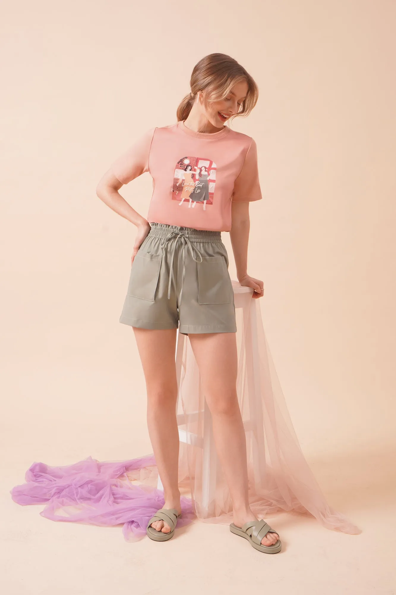 Lightweight Square Pocket Pull Up Shorts