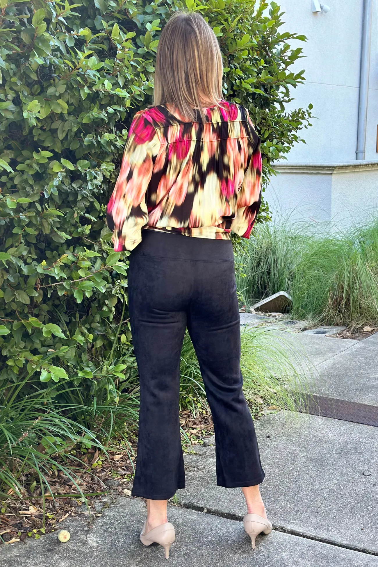Liverpool Black Pearl Crop Flare