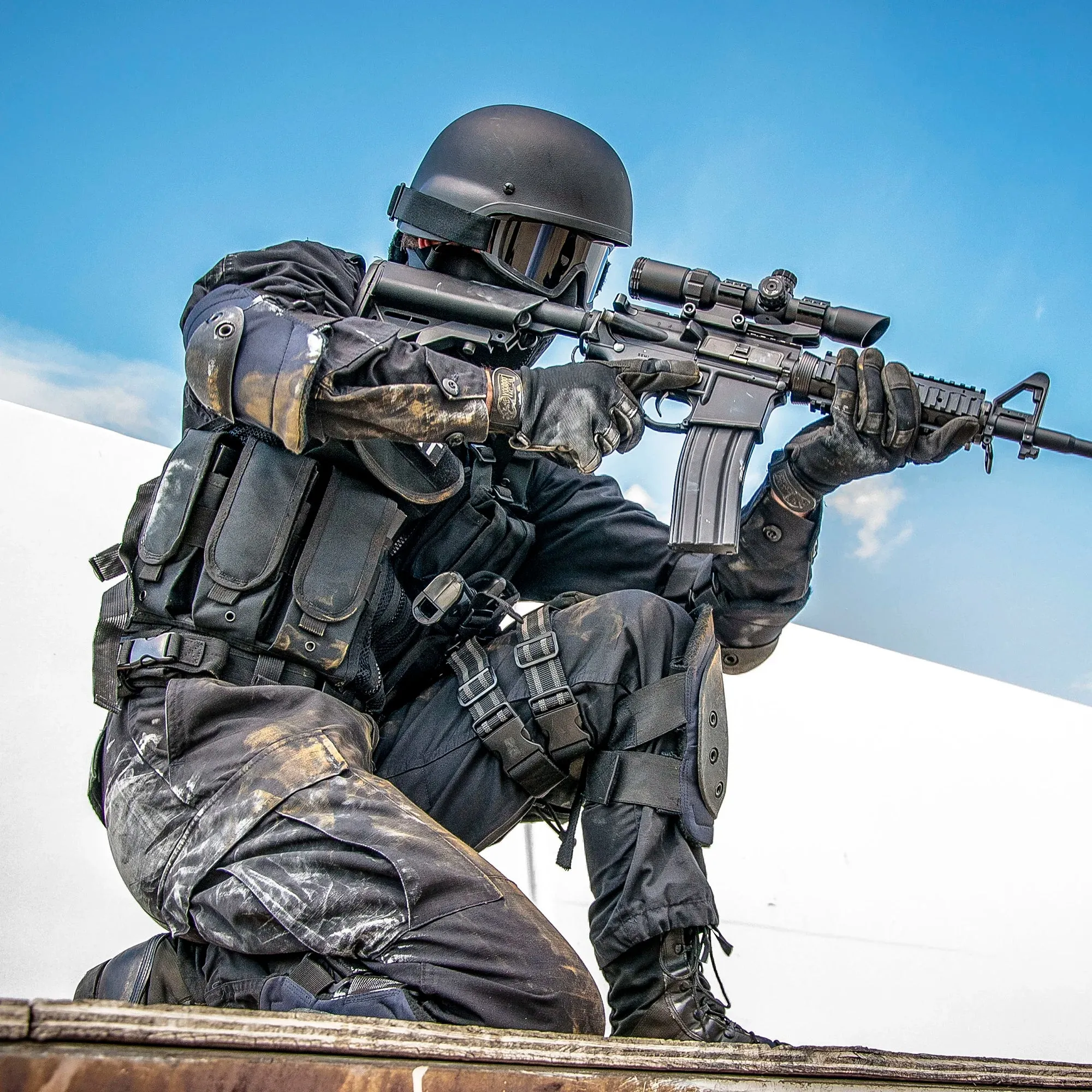 Loaded Gear VX-200 Tactical Vests | Black, OD Green, Dark Earth | BI12018, BI12332, BI12346