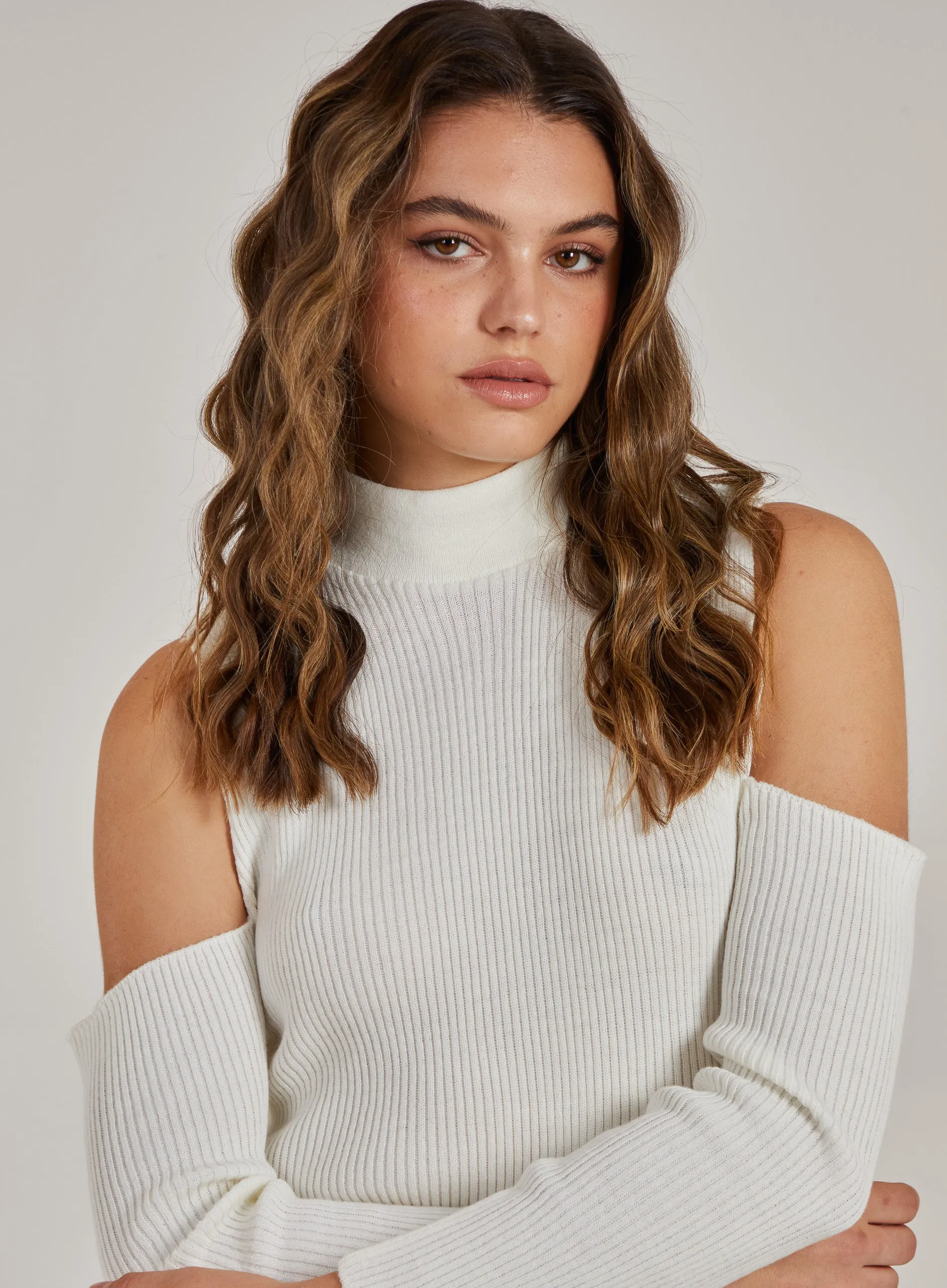 Long Sleeve Cut Out Knitted Top