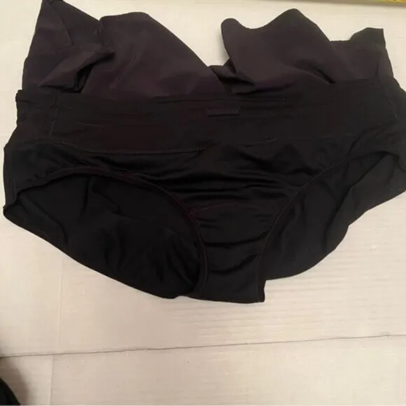 Lululemon Speed Up Low-Rise Lined Short. EUC
