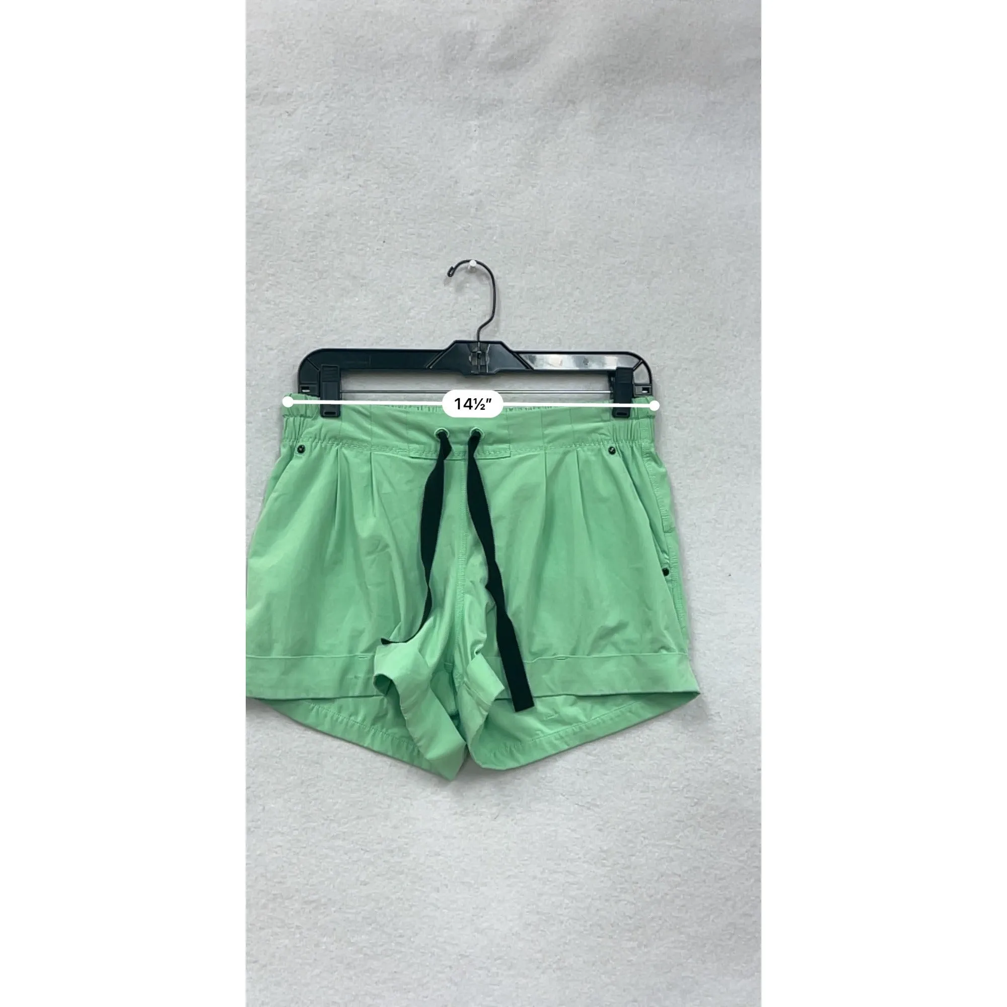 Lululemon Womens Green Drawstring Waist Athletic Shorts Size 6 #6620