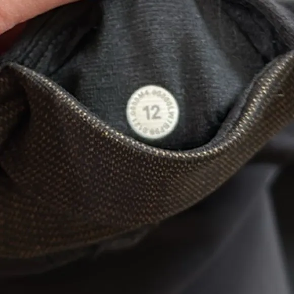 Lululemon Zoned In High-Rise 2-in-1 Short