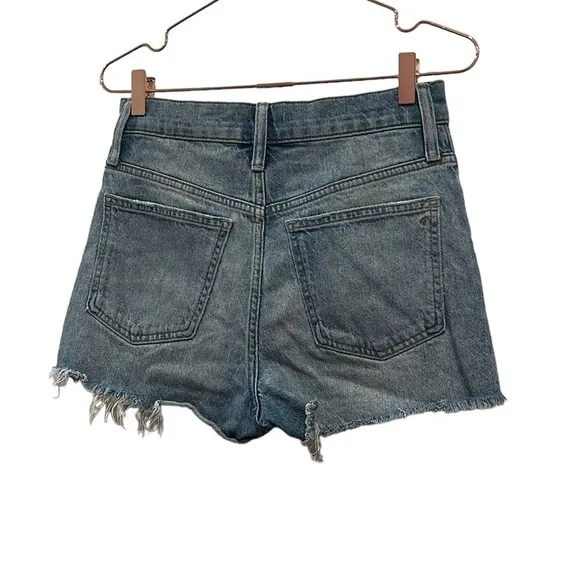 Madewell The Perfect Jean Short.  Size 27