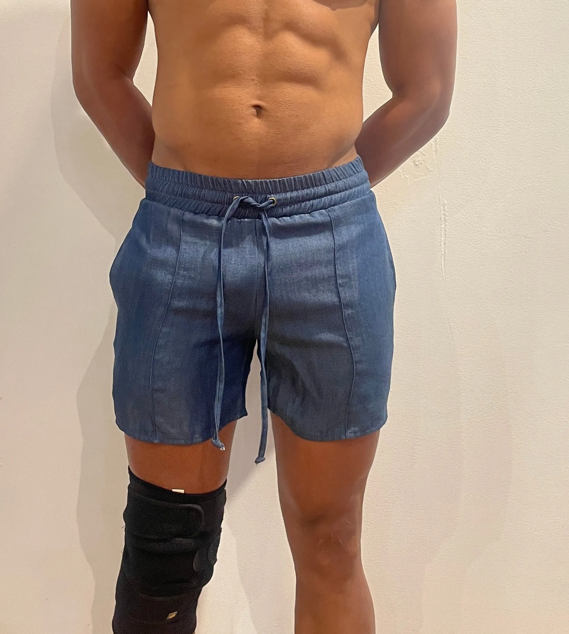 Pin Tuck Short
