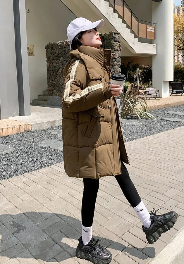 Stylish Hooded Puffer Coat with Water-Resistant and Padded Features