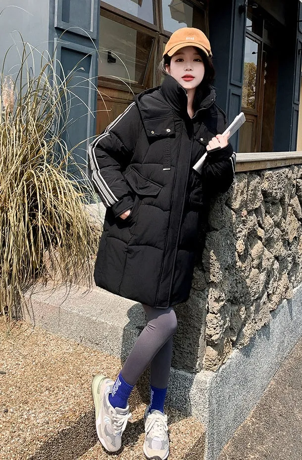 Stylish Hooded Puffer Coat with Water-Resistant and Padded Features