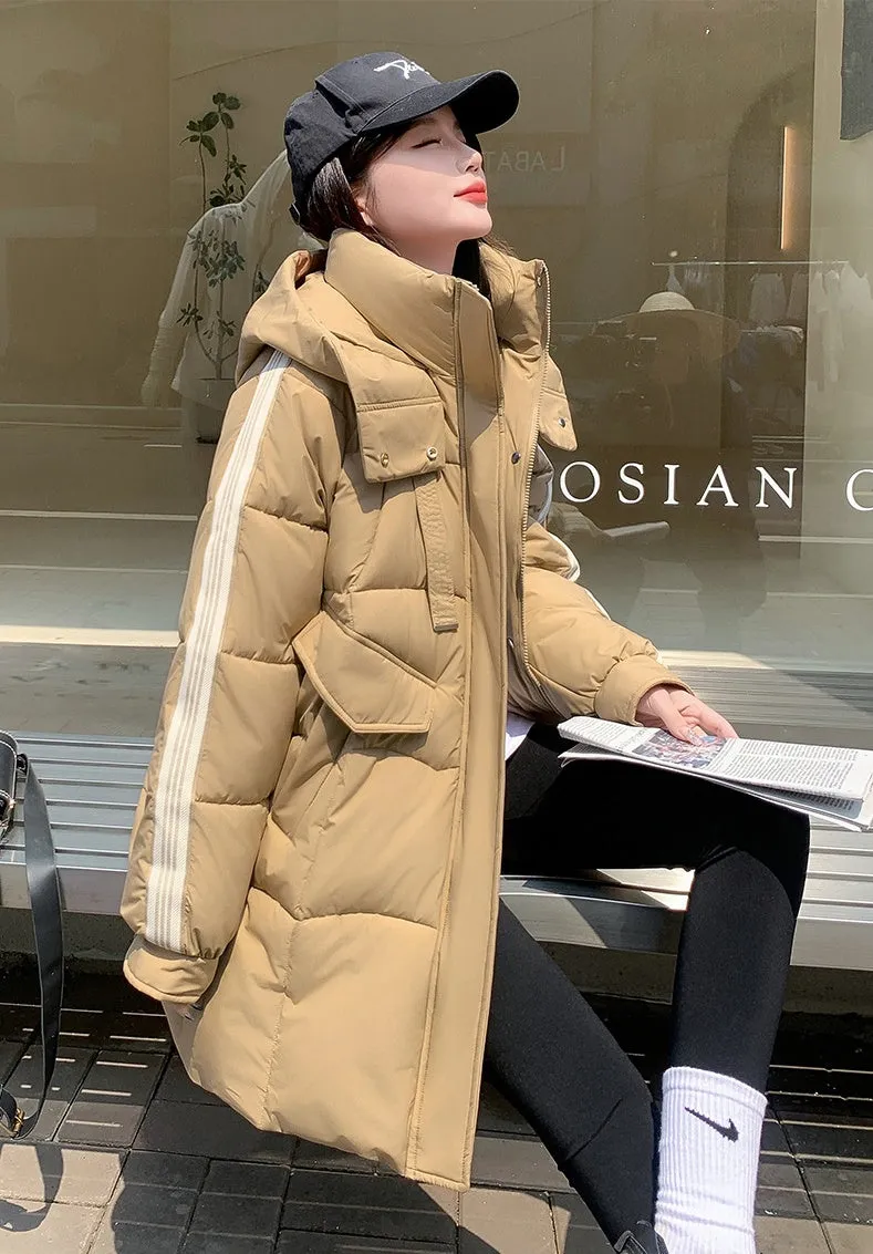 Stylish Hooded Puffer Coat with Water-Resistant and Padded Features