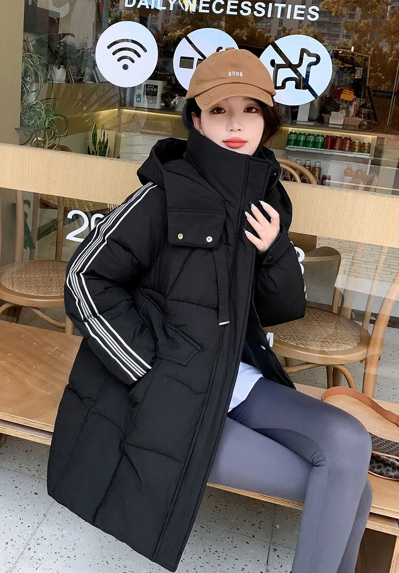 Stylish Hooded Puffer Coat with Water-Resistant and Padded Features