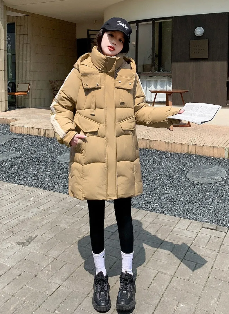 Stylish Hooded Puffer Coat with Water-Resistant and Padded Features