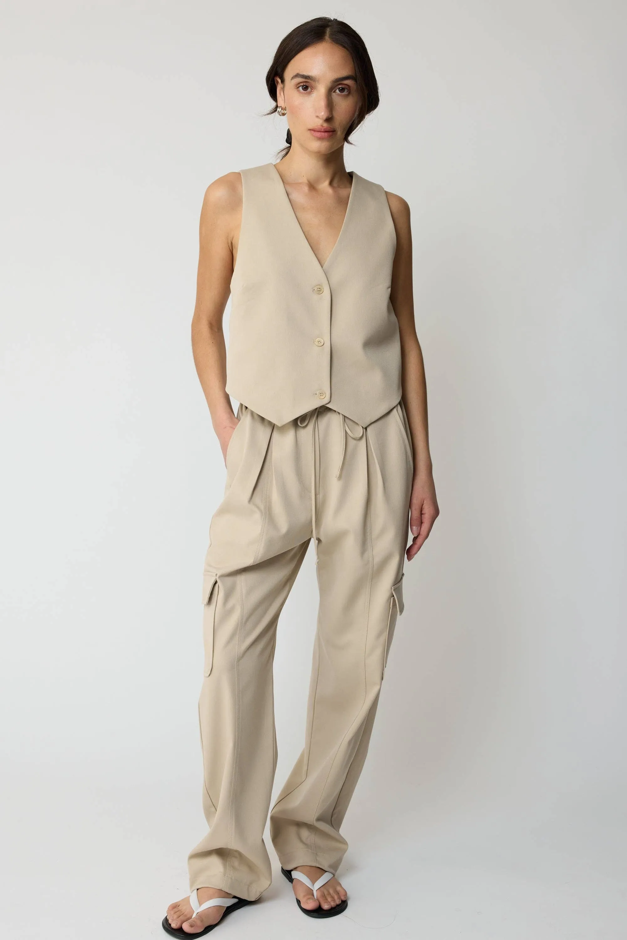 The Cargo Pants in Pebble