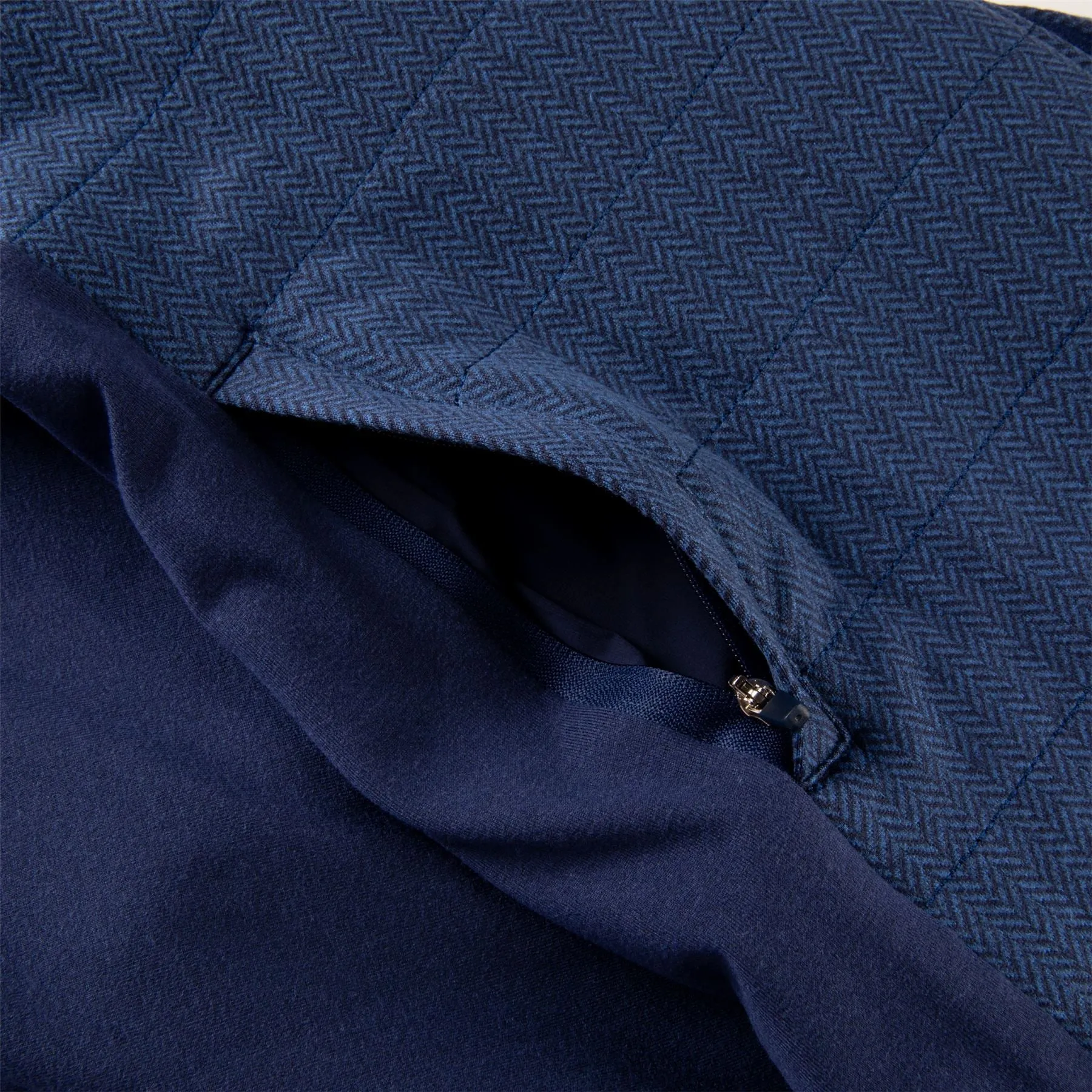 The Perry Performance Fleece Vest Navy Herringbone