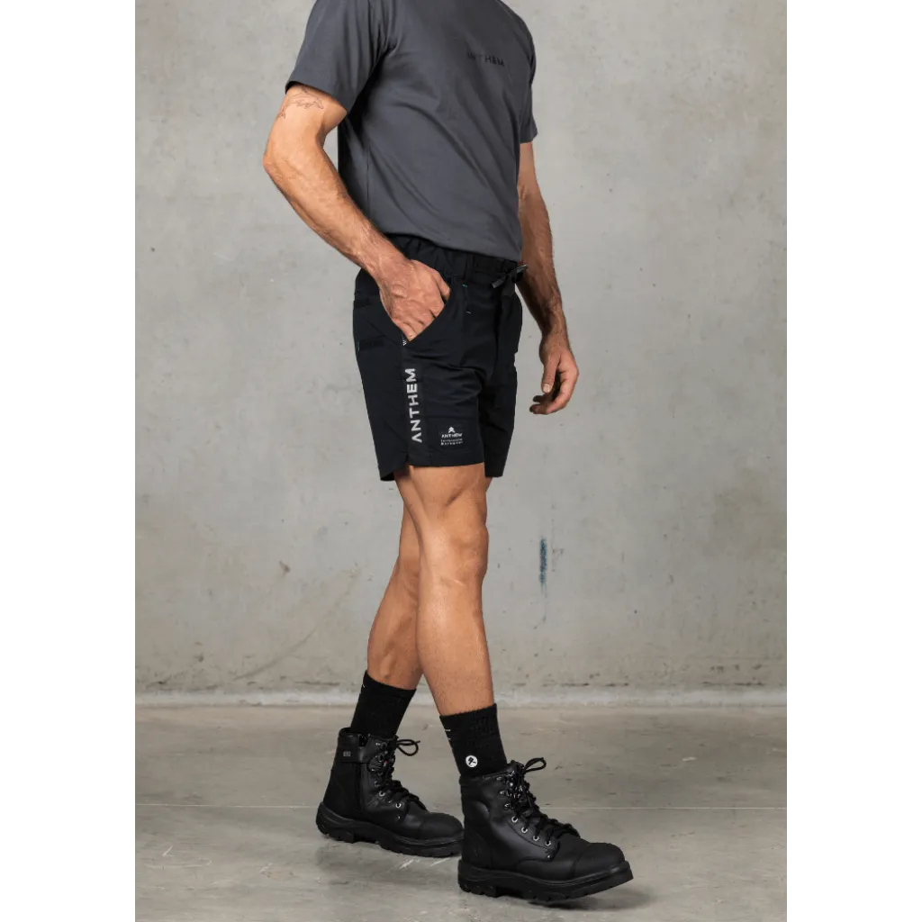 Triumph Short