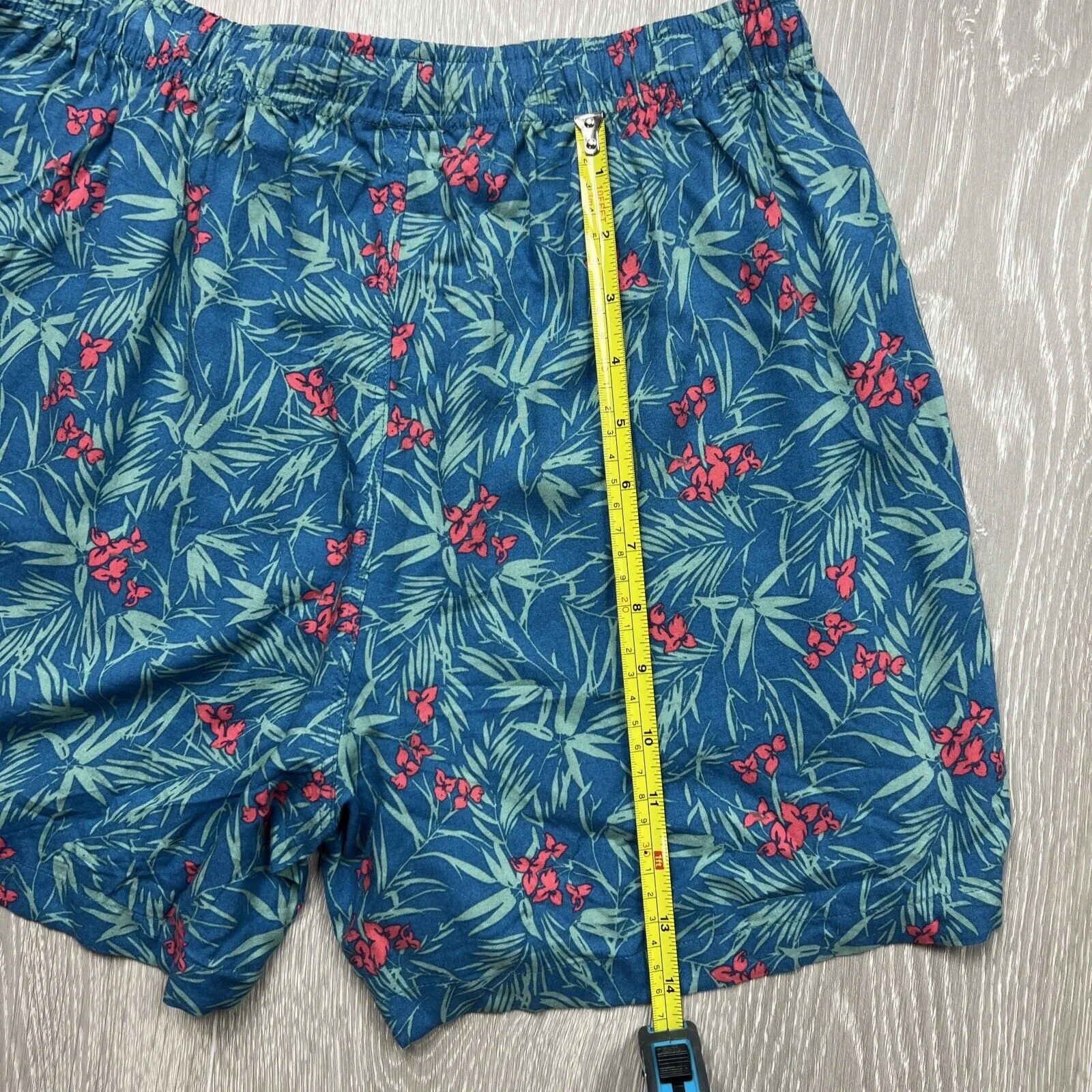 Uniqlo Womens Realco Viscose Shorts Size M (new)