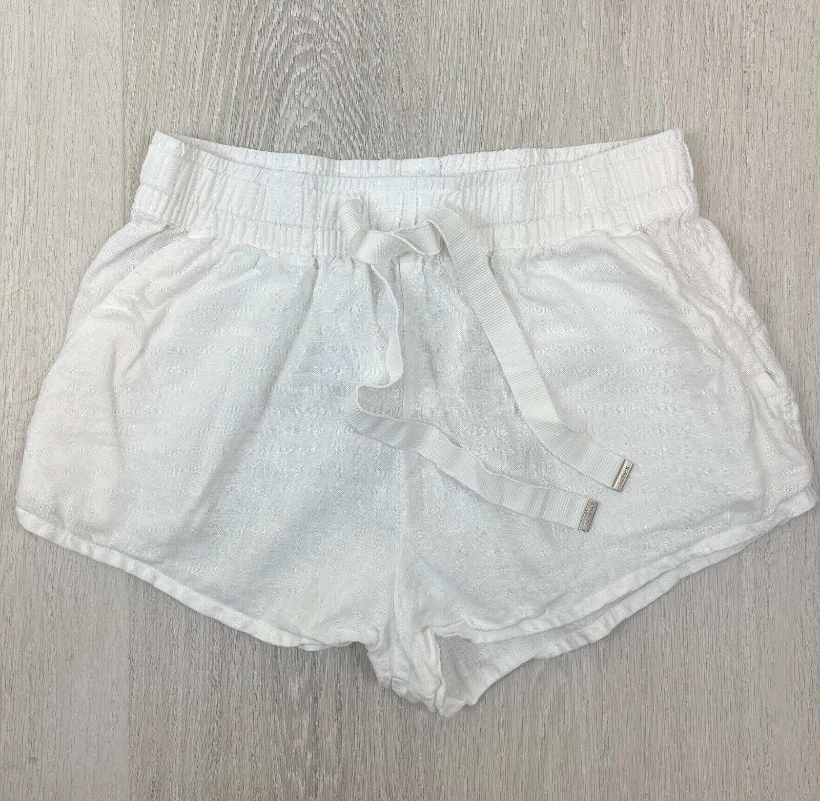 Venroy Womens 100% Linen White Lounge Shorts Size XS