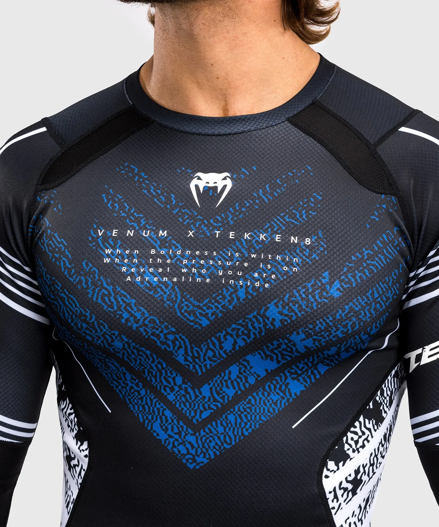 Venum x TEKKEN 8 - Jin Kazama Rashguard - Blauw/Zwart/Wit