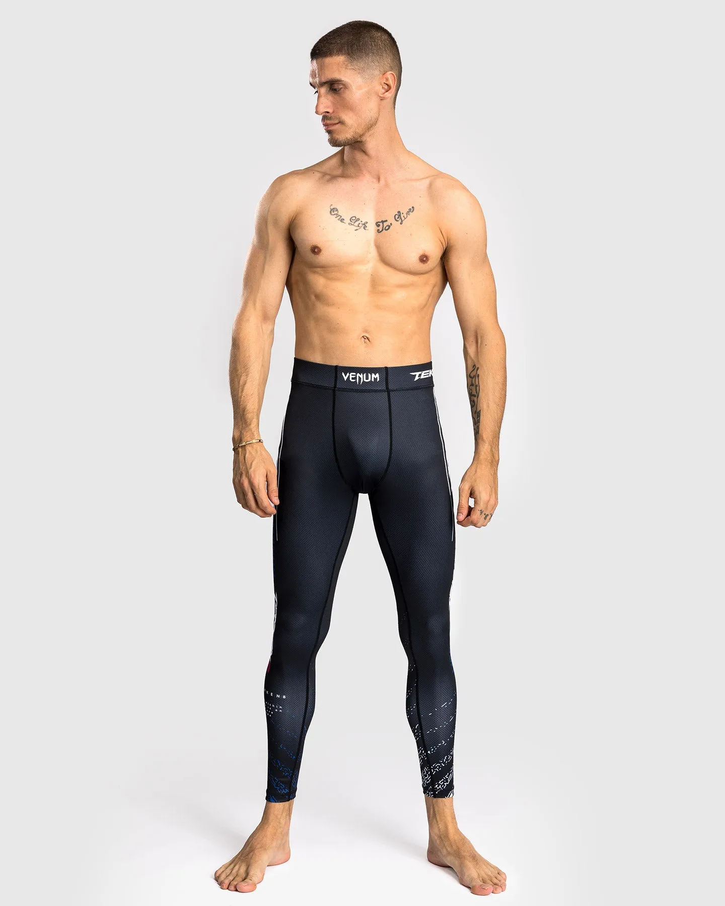 Venum x TEKKEN 8 - Jin Kazama Spats - Blauw/Zwart/Wit