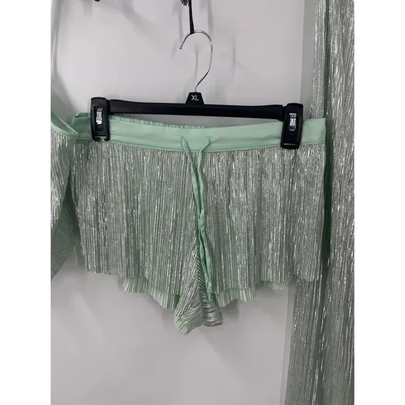 Victoria’s Secret 3 piece metallic lightweight pajama set S