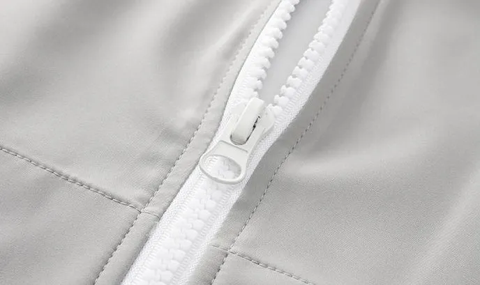 Windproof and Stain-Resistant Casual Raincoat