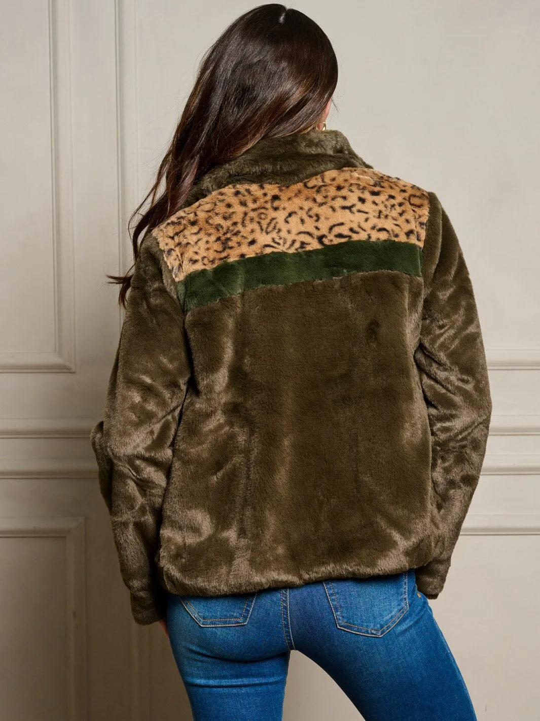 WOMEN'S LONG SLEEVE POCKETS ZIP UP SHERPA ANIMAL PRINT JACKET
