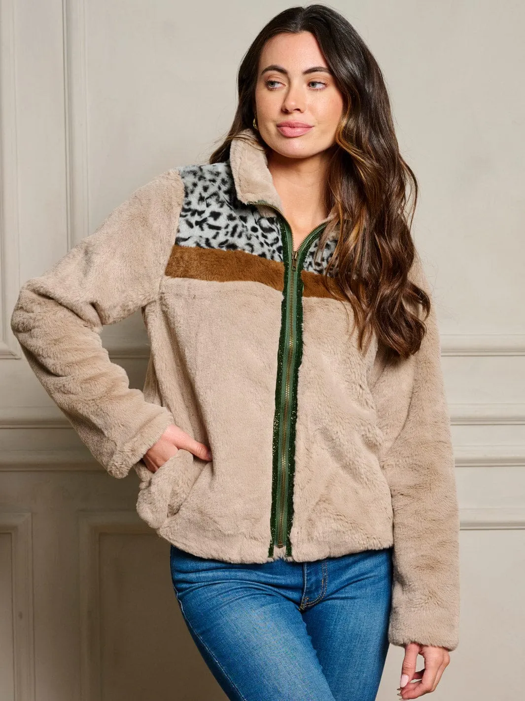 WOMEN'S LONG SLEEVE POCKETS ZIP UP SHERPA ANIMAL PRINT JACKET