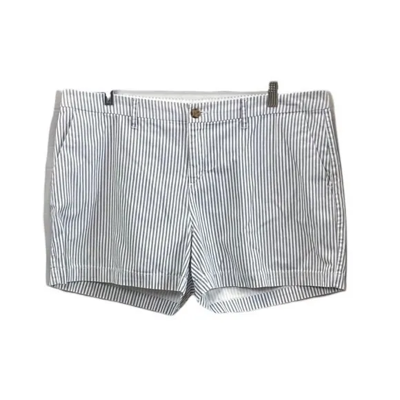 Women’s Old‎ Navy Striped Shorts